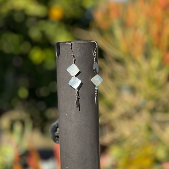 Mother of pearl earrings - Picture 7 of 7